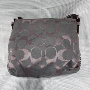 Coach J1059-F15067 Shoulder / Crossbody